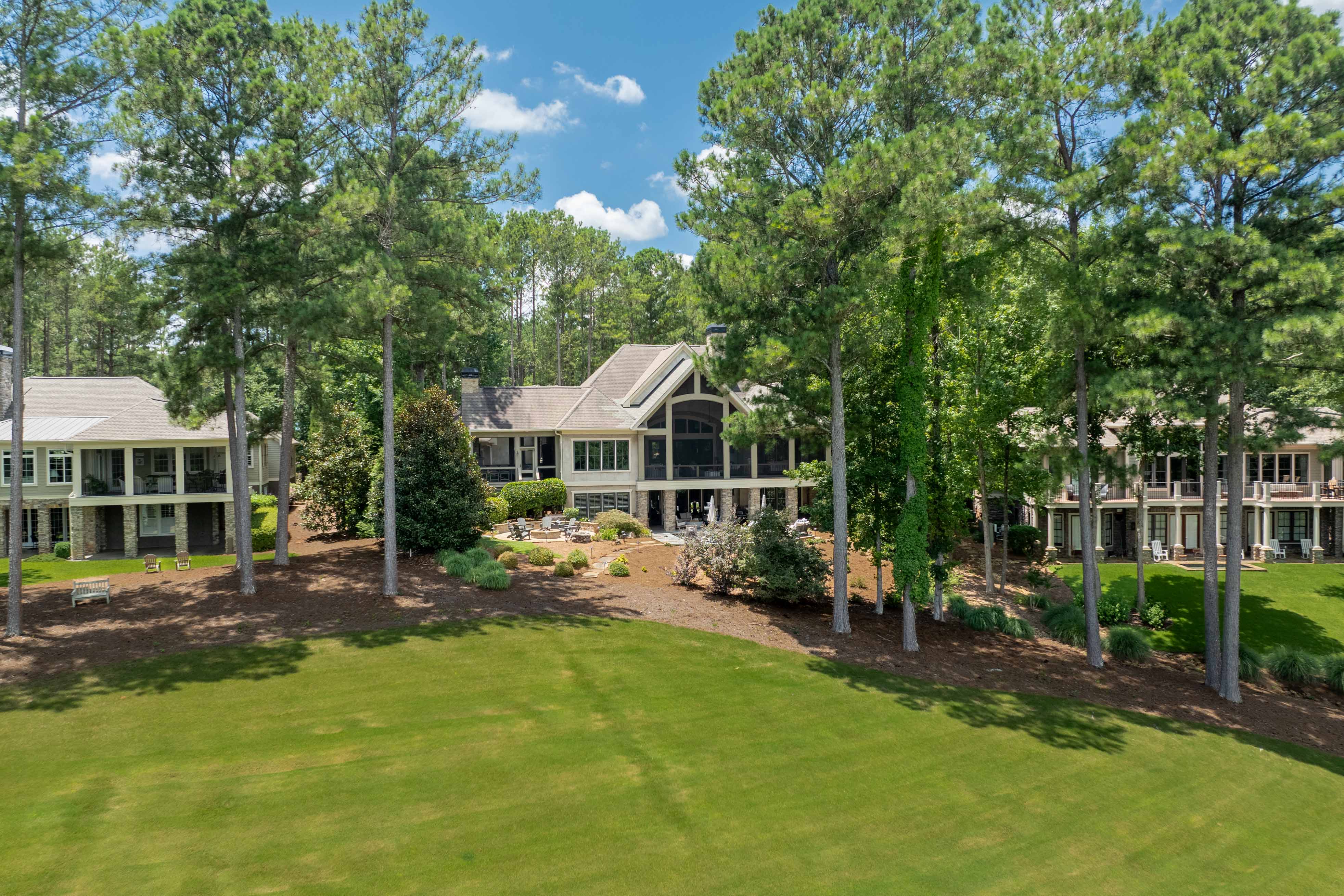 1060 Montgomery Drive image 45